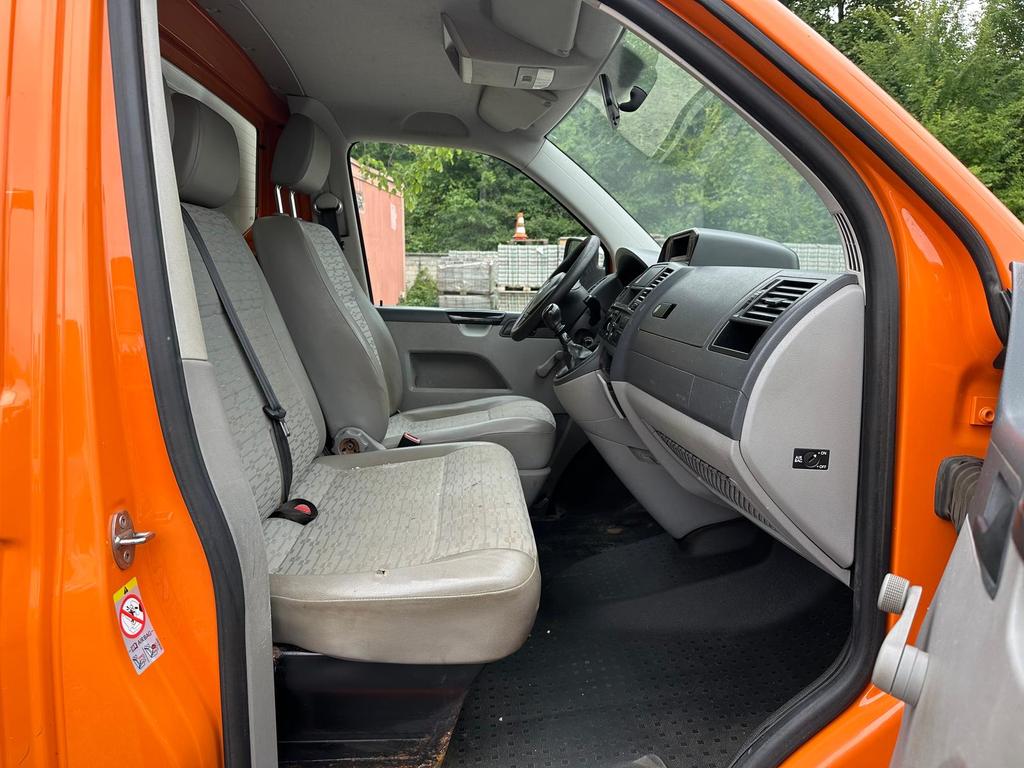 Volkswagen T5 Transporter