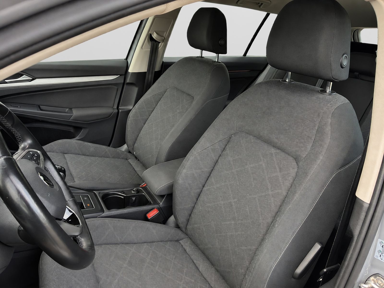 Golf VIII Variant 2.0 TDI *NAVI*LED*
