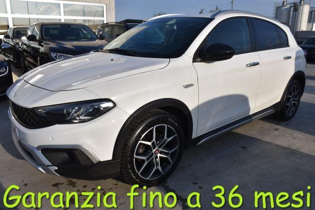 Fiat FIAT Tipo 1.3 Mjt S&S 5 porte Cross *Navigatore*