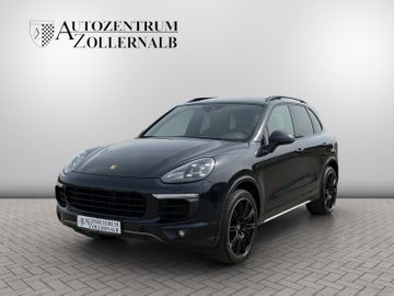 Porsche Cayenne - 1