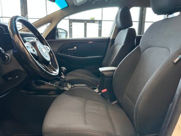 Kia Carens UEFA Euro 2016 *2. Hand*Klima*Kamera*Navi