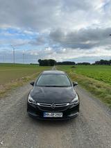 Opel Astra K ST, TÜV 01/2027, Steuerkette, Turbo NEU! - Opel Astra Turbo mit Diesel-Antrieb
