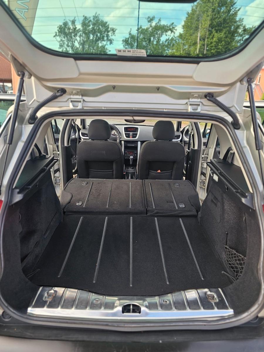 Peugeot 207 2008 — photo 18