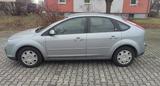Ford Focus II Ghia Klimatronic 1.6 Silber ... - Ford Focus aus 2005: 1.6
