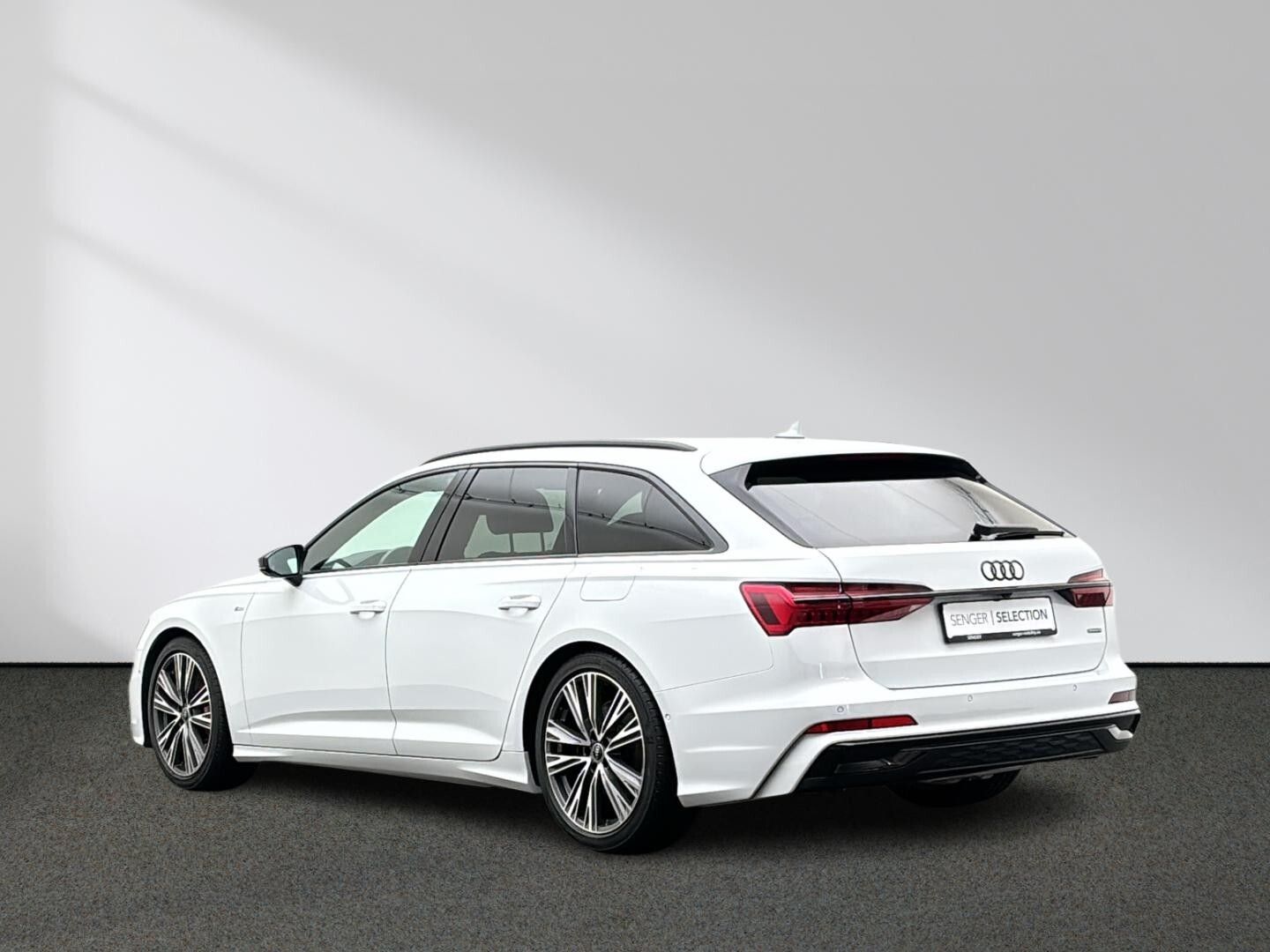 Audi A6 Avant 55 TFSI e Design quattro S tronic B&O foto 5