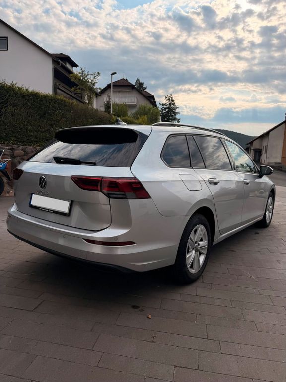 Image of Volkswagen Golf