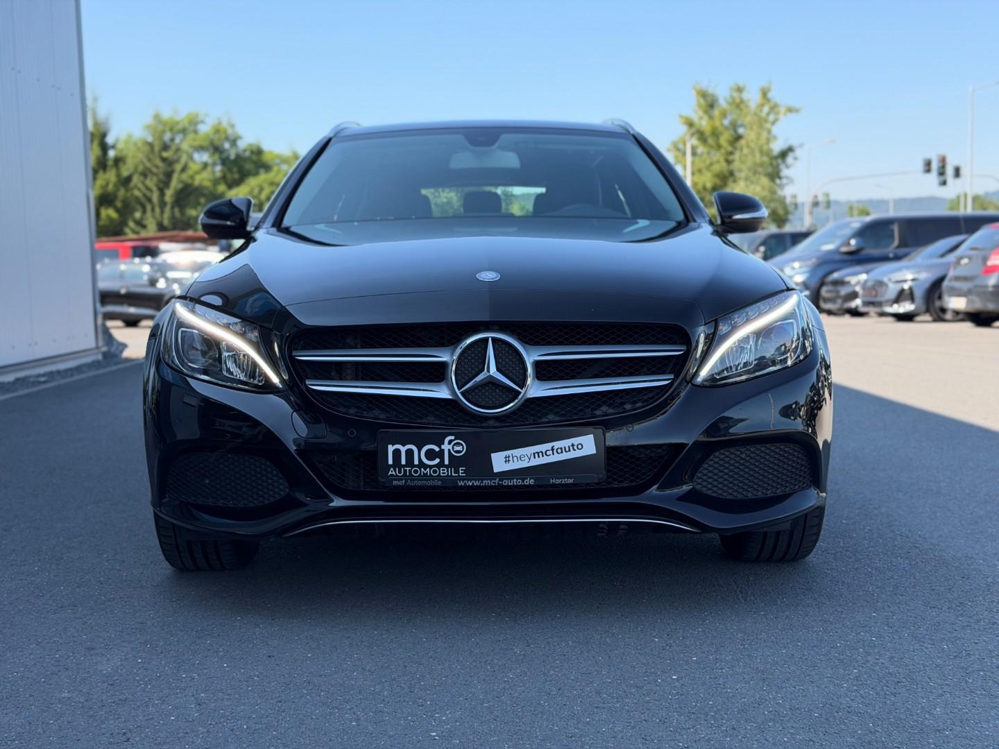 Mercedes-Benz C180 T CGI Avantgarde *LED*Navi*AHK*