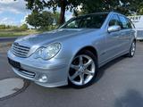 Mercedes-Benz C 220 T Sport Edition CDI+Automatik+ - Mercedes-Benz C 220: Cdi Sport Edition
