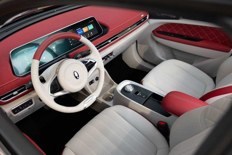 Fahrzeugabbildung GWM ORA 03 400 PRO+