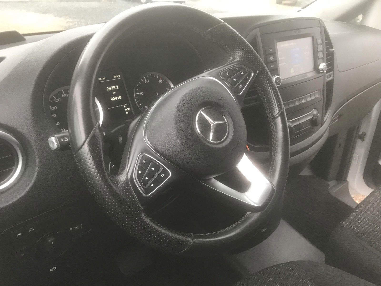 Fahrzeugabbildung Mercedes-Benz Vito Kasten 114 RWD extrala,Automatic,90910Km