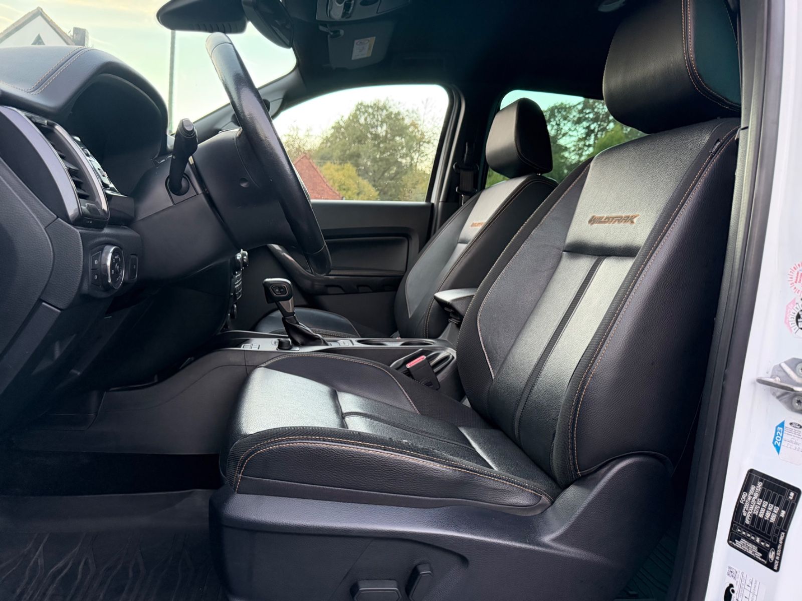 FORD Ranger Wildtrak Doppelkabine 4x4/LED/TEMPO – Foto 9
