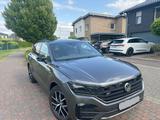 Volkswagen Touareg 3.0 V6 TDI 170kW 4MOT Tiptr. R-Line ... - Volkswagen Touareg: Firmenfahrzeug