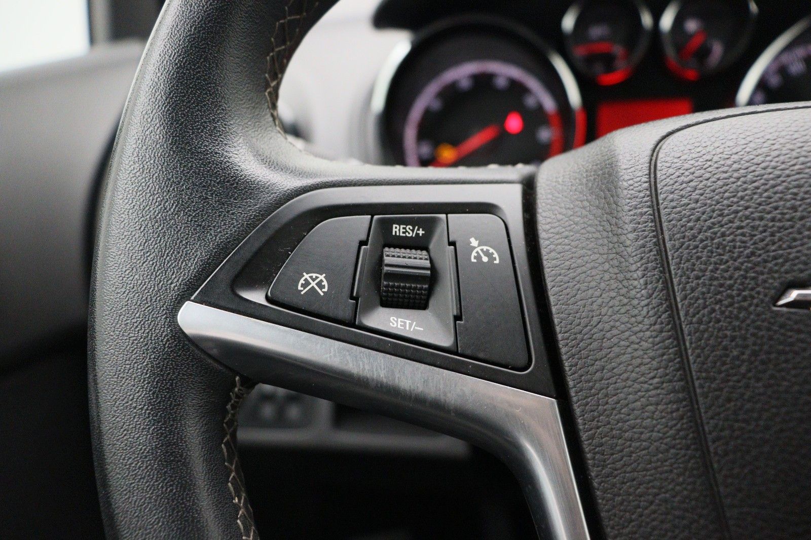 Fahrzeugabbildung Opel Meriva Active