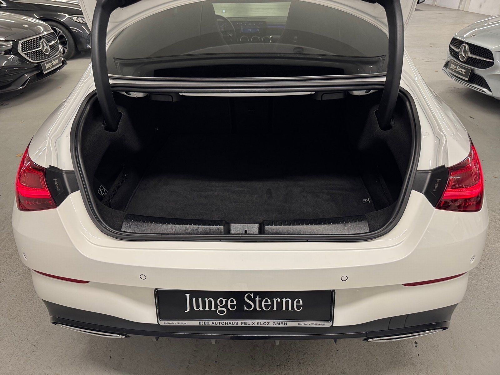 Fahrzeugabbildung Mercedes-Benz CLA 200 AMG Plus*Pano*Burmester*Night*HuD*360°*