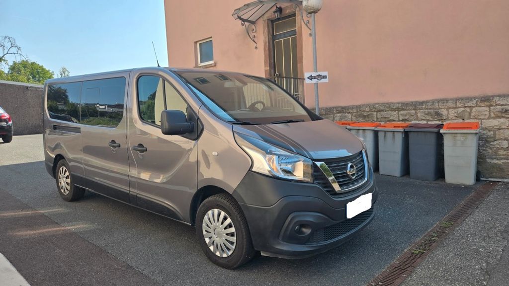 Image of Nissan NV300