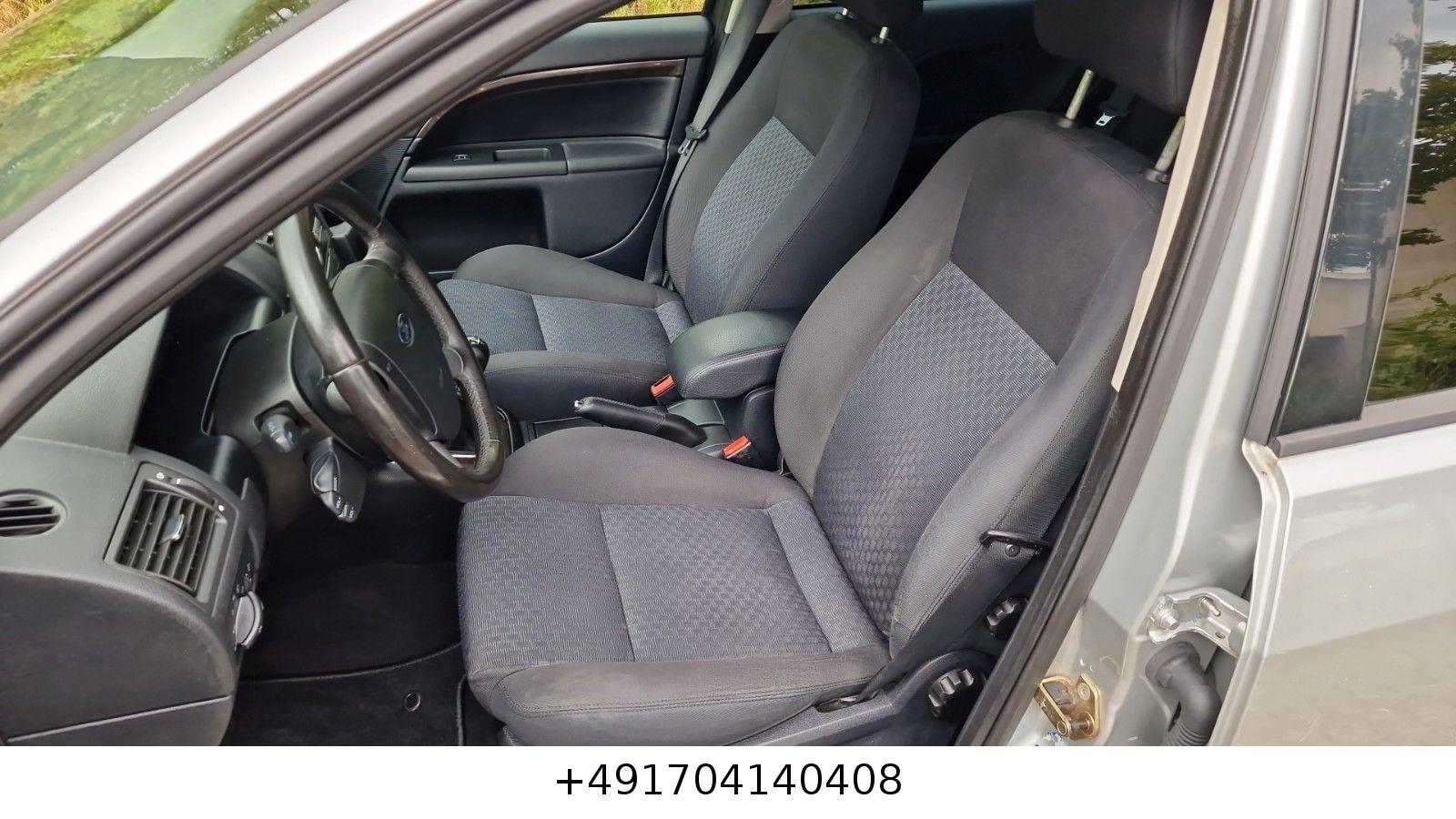 Ford Mondeo 2004 — photo 10