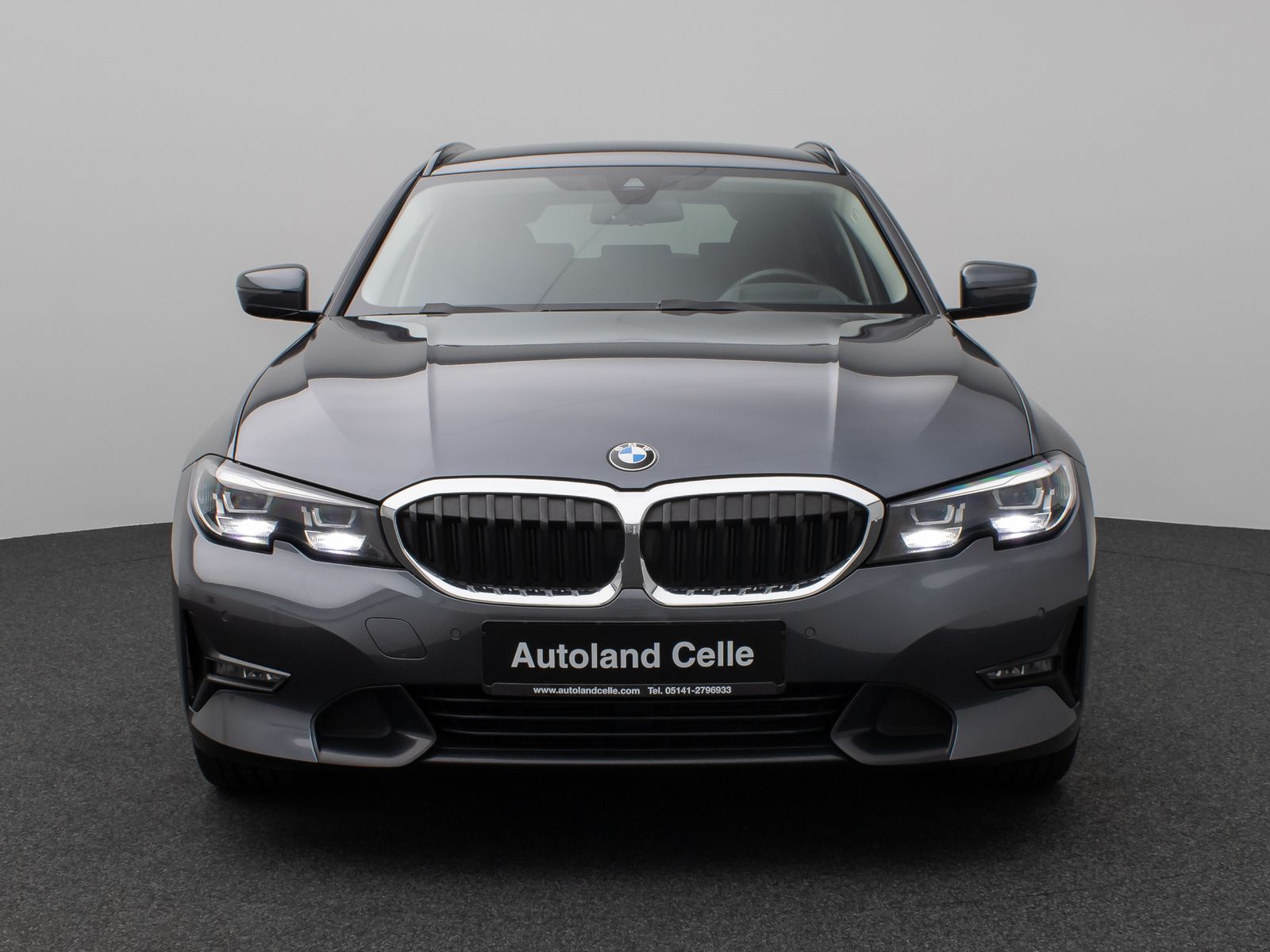 Fahrzeugabbildung BMW 330d xD Sport Line Kamera Lenkrhzg HUD DAB H/K