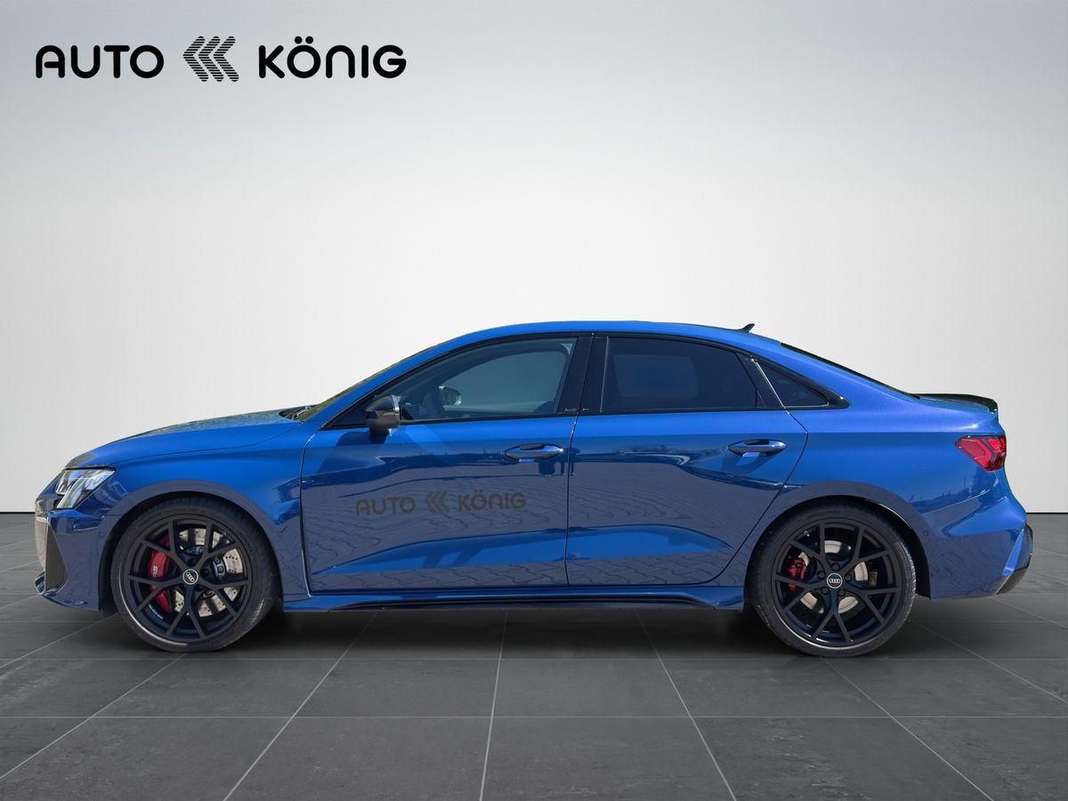 Fahrzeugabbildung Audi RS3 Limousine 2.5 TFSI quattro 294 kW