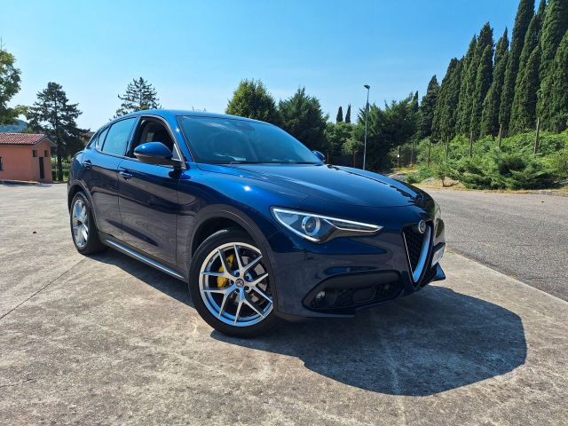 Alfa Romeo Stelvio 2.2 Turbodiesel 180 CV AT8 RW