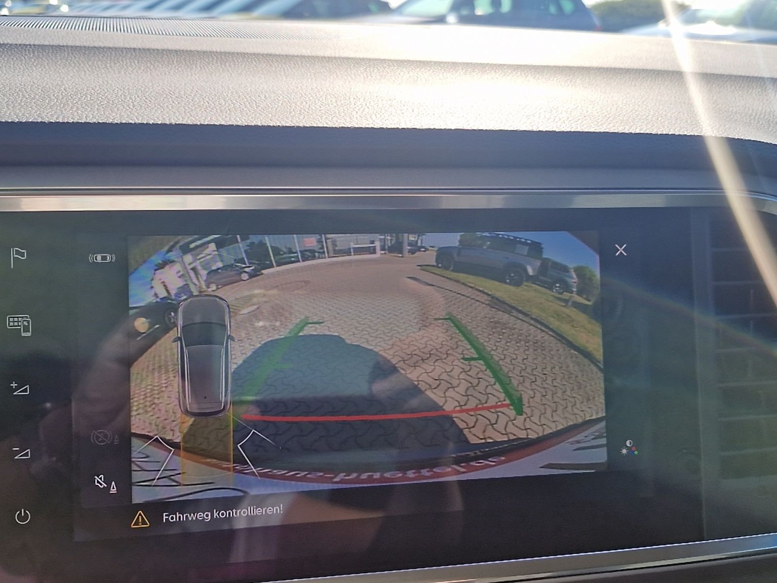 Fahrzeugabbildung SEAT Ateca FR 4Drive LED Navi ACC STHZ RFK SHZ