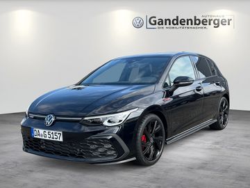 Volkswagen Golf VIII GTI 2,0l TSI 245 PS 7-Gang-DSG