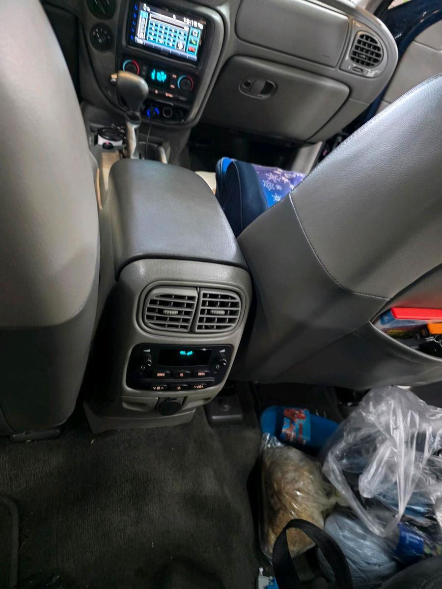 Chevrolet TrailBlazer 2005 — photo 10