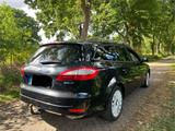 Ford Mondeo Diesel 2,0 L mit neuem TÜV - Ford Mondeo aus 2010: Kombi