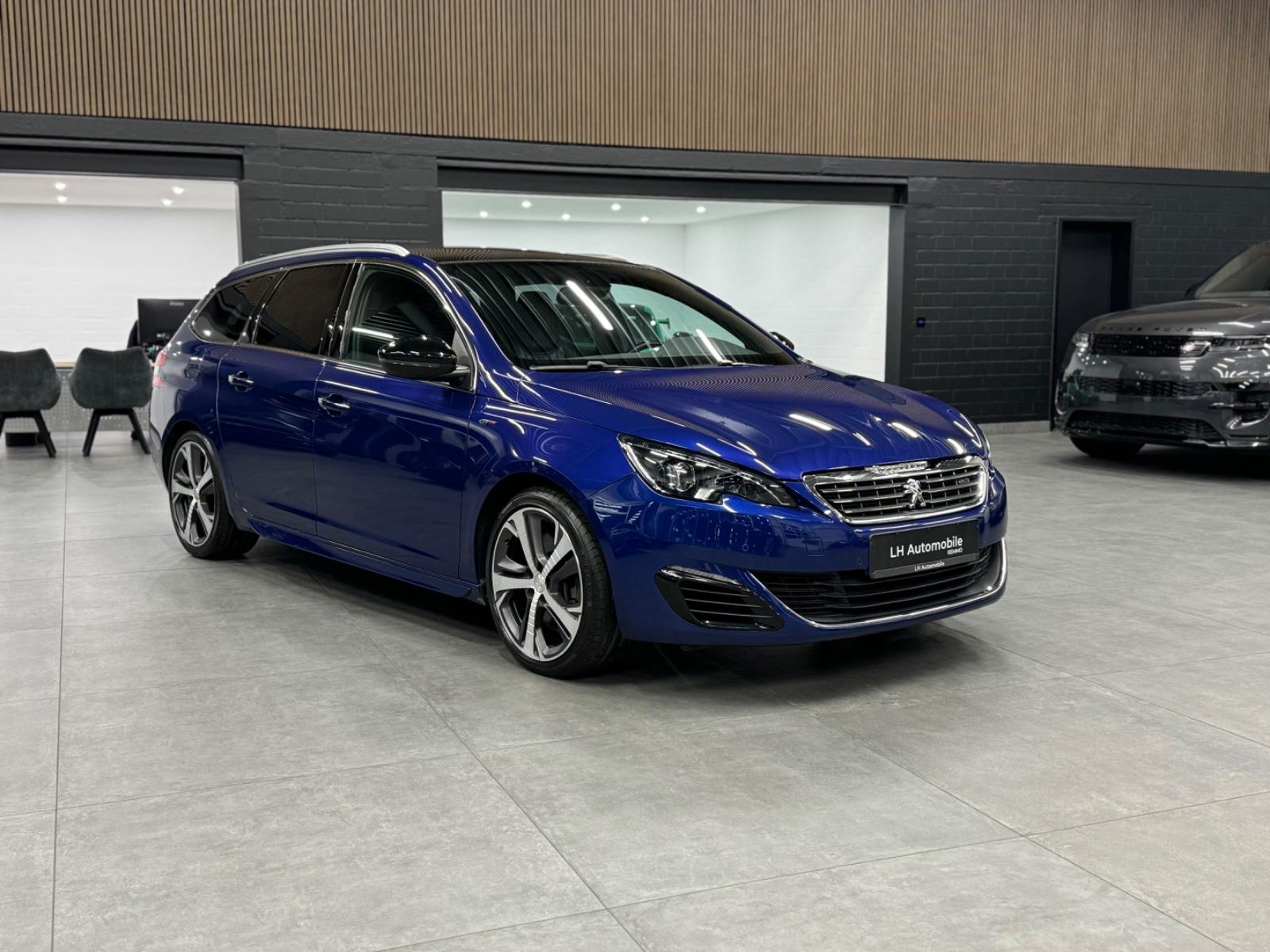 Peugeot 308 SW GT Navi SHZ Massage Pano LED AHK
