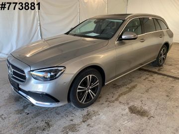 Mercedes E 220 - 1