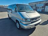 Volkswagen T4 Multivan Generation - Volkswagen T4 Multivan: Generation