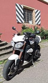 Triumph Speed Triple 1050 - Triumph Motorräder in Karlsruhe