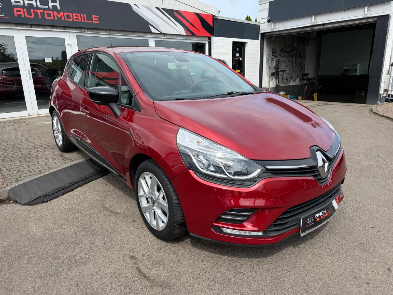 Renault Clio IV Limited Klimaautomatik Saundsystem