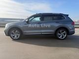 Volkswagen Tiguan Allspace 2.0 TDI*DSG*4M*R LINE*PAN*7xSITZ - gebrauchte VW Tiguan Allspace aus dem Jahr 2022