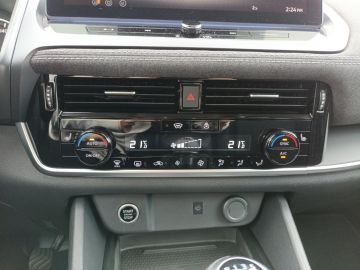 Nissan Qashqai Acenta 1.3 DIG-T °LED°Navi°RFK°BF°SHZ°
