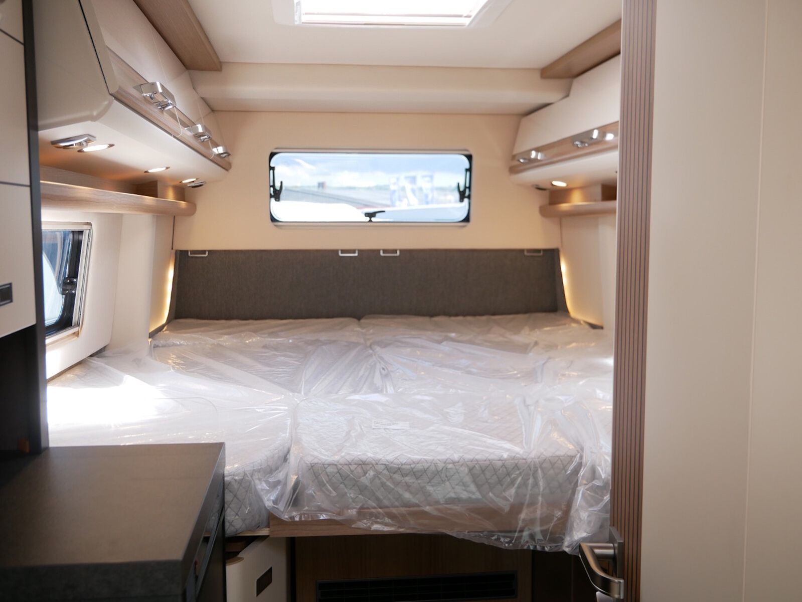 Fahrzeugabbildung Malibu Genius 641 LE Dachklimaanlage geschenkt