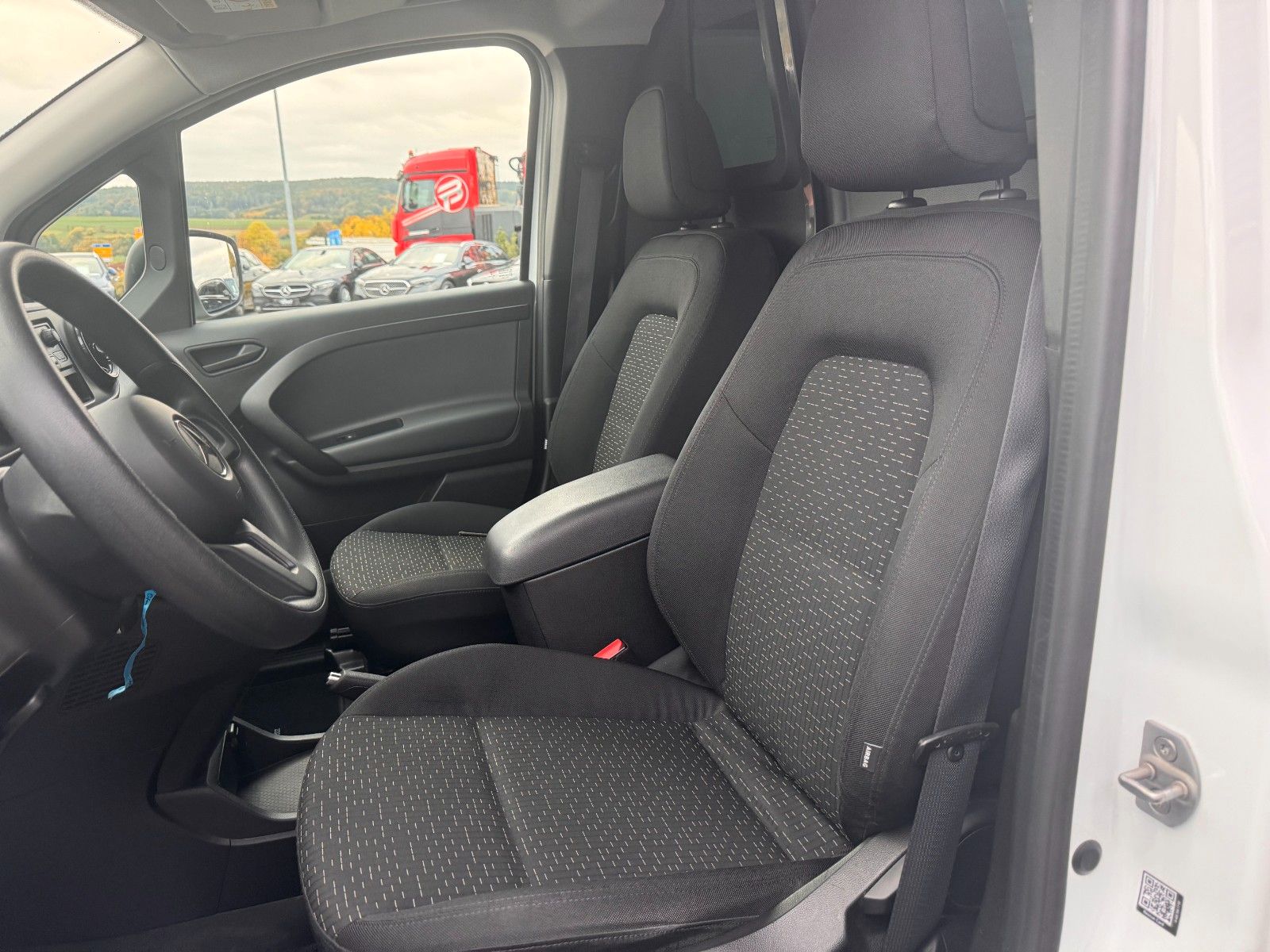 Fahrzeugabbildung Mercedes-Benz Citan Kasten 110 CDI Klima PARKTRONIC
