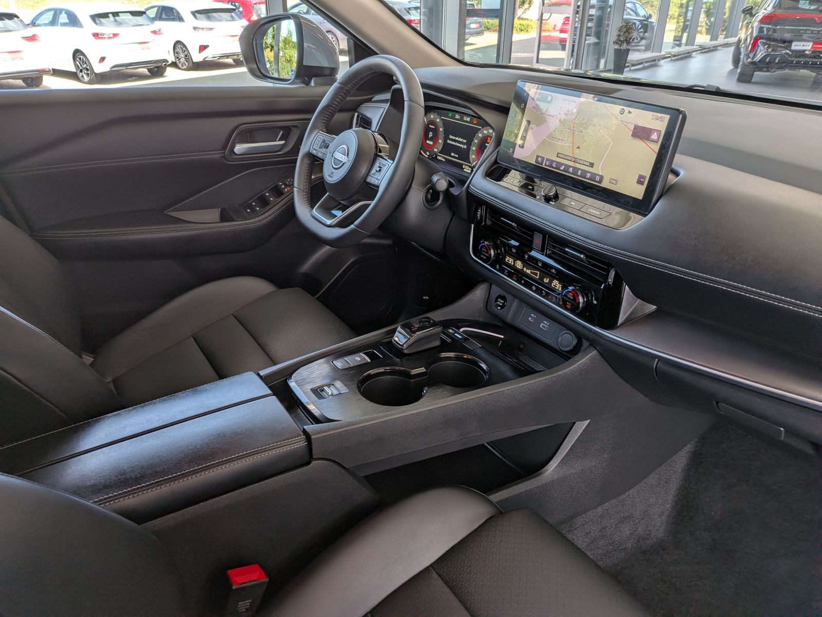 Fahrzeugabbildung Nissan X-Trail 1.5 e-Power N-Connecta ACC 360 Navi 12"