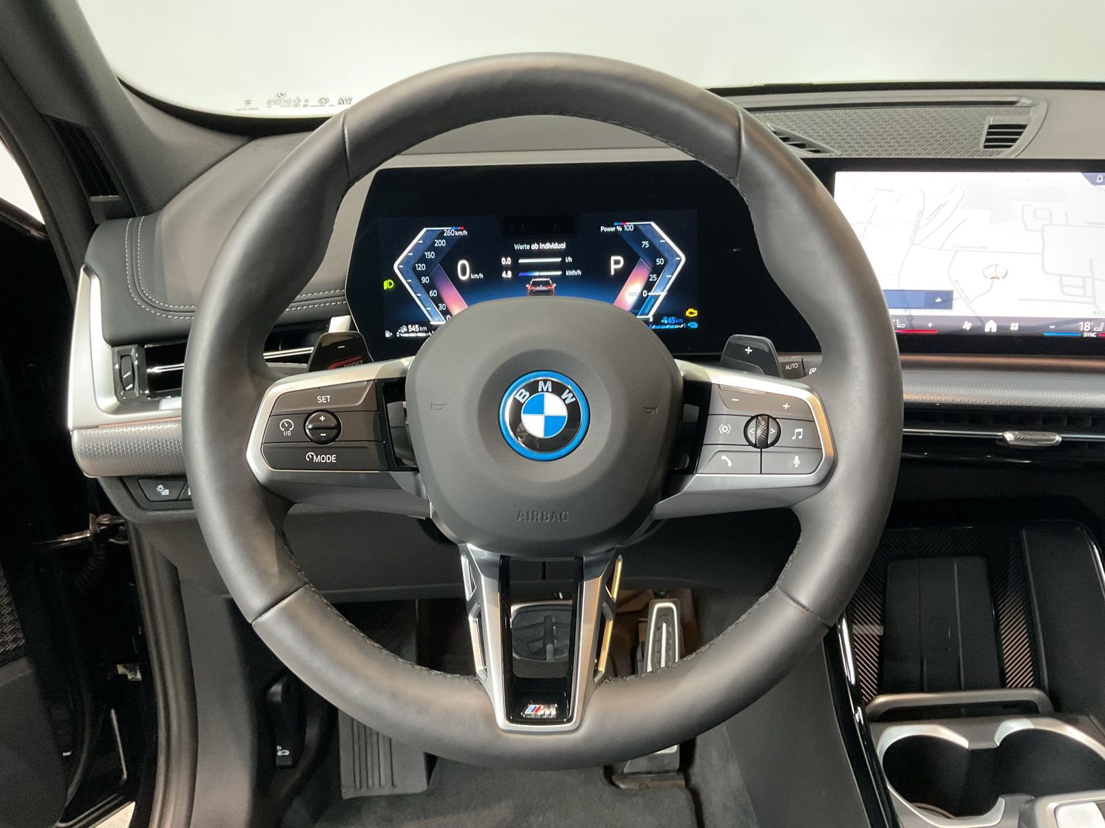 Fahrzeugabbildung BMW X1 xDrive25e M Sportpaket Head-Up HK HiFi