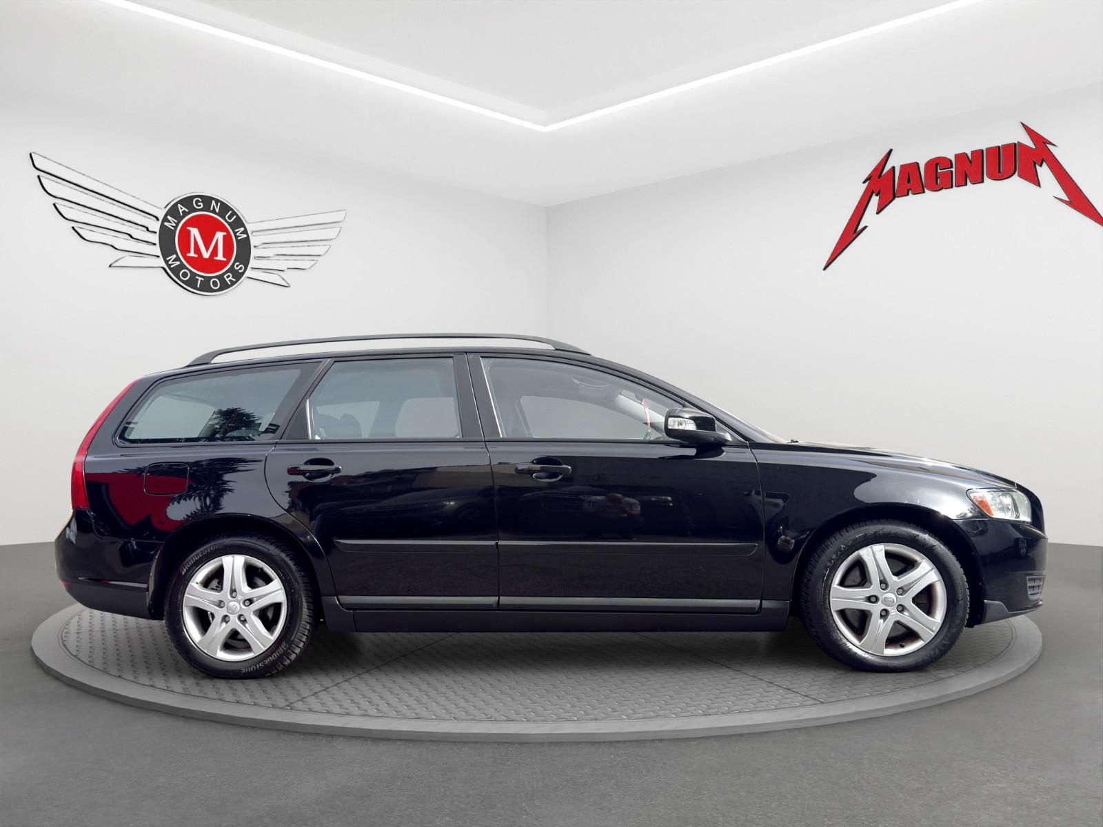 Volvo V50 2008 — photo 6