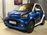 Smart ForTwo coupé EQ *22kW, Pano, Sitzhzg., LED* 