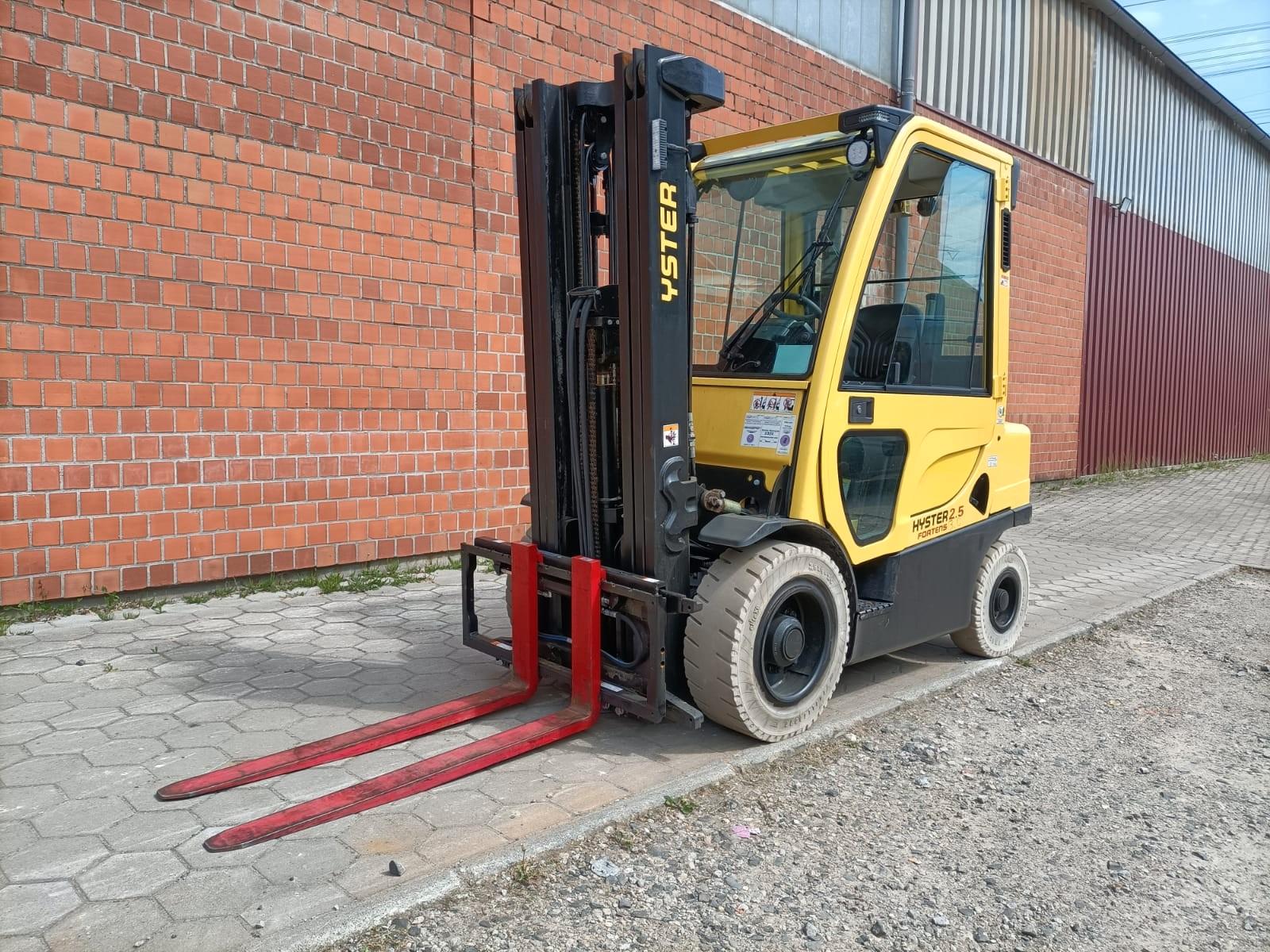 Hyster H2.5FT *sehr guter Zustand*Vollkabine mit Heizun
