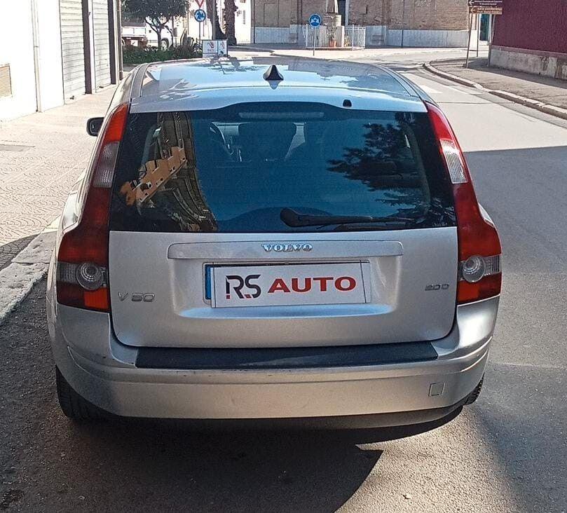 Volvo V50 2006 — photo 14