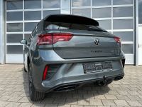 Volkswagen T-Roc 1.5 TSI OPF DSG R-Line NAV KAM BLACK GAR28 bei Autohaus Landmann & Maier OHG