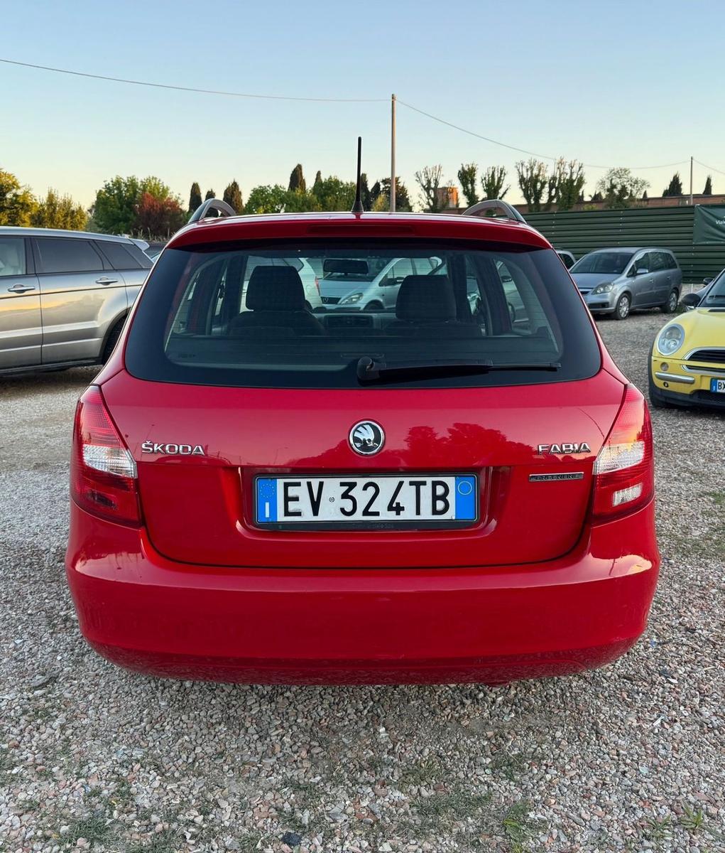 Skoda Fabia 2014 — photo 5