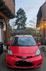 Toyota Aygo (2012)  Zuverlässiger Stadtfl... - : Kleinwagen, Zuverlässige