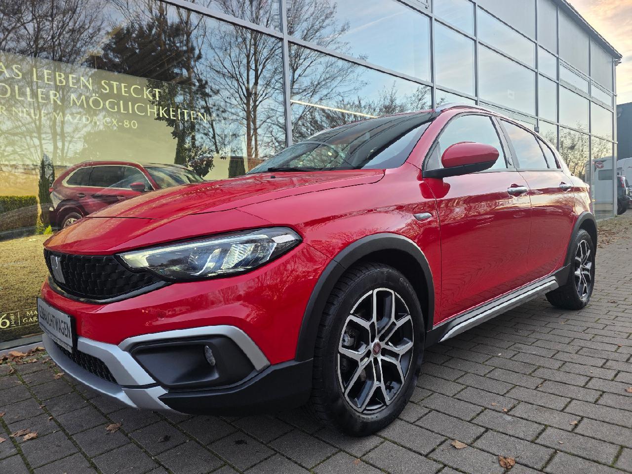 Fiat Tipo Cross Hatchback (Red) LED PDC RFK Klimaaut.