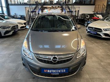 Opel Corsa D Satellite
