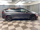 Chrysler Pacifica Limited AWD, S-Pack.,3.6l V6,UNFALLFREI - Chrysler Pacifica aus 2022