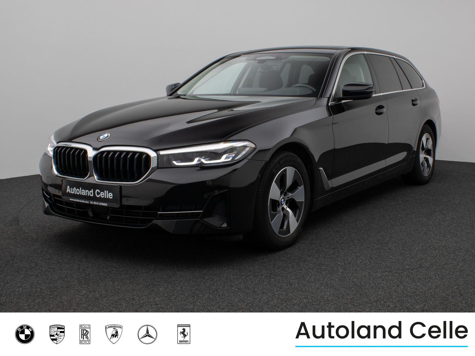 Fahrzeugabbildung BMW 520d Kamera DAB H/K Alarm DisKey Panorama MSport
