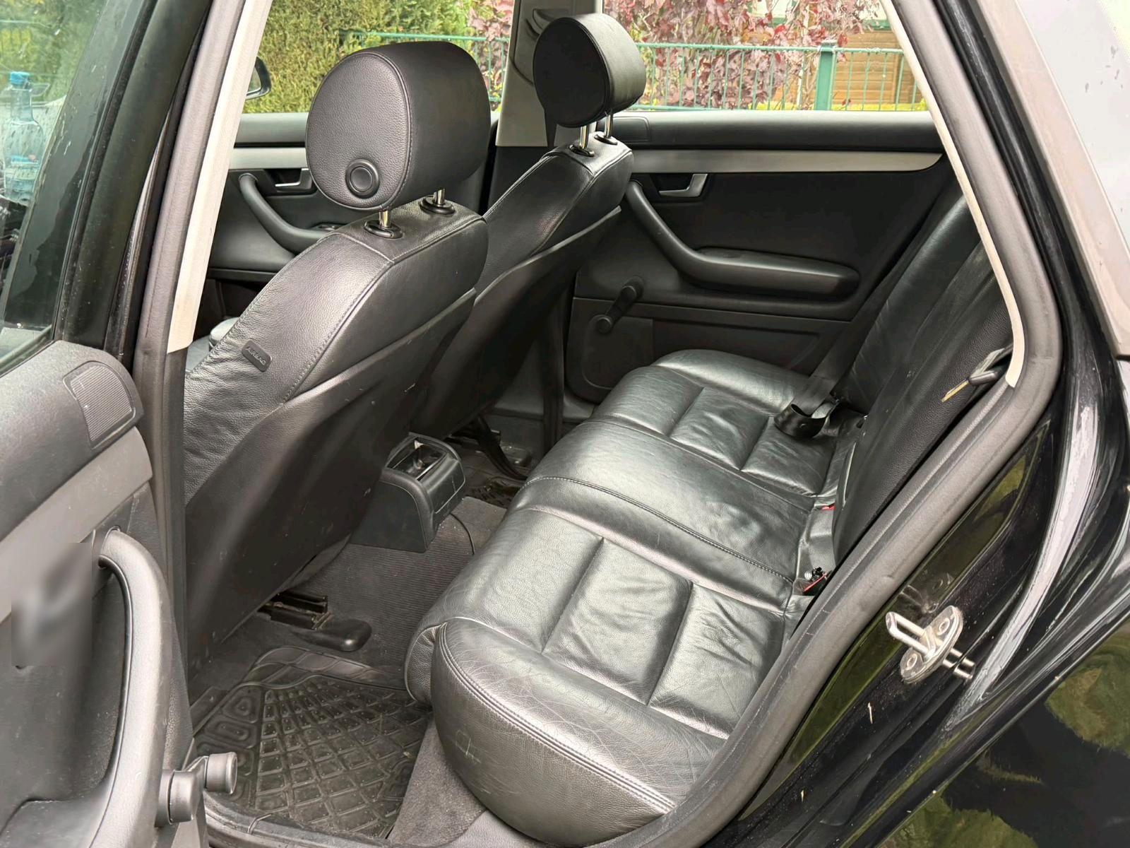 Audi A4 2007 — photo 9